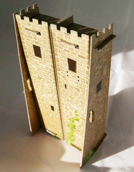 Carcassonne: Tower (Tile-Storage) (Import)