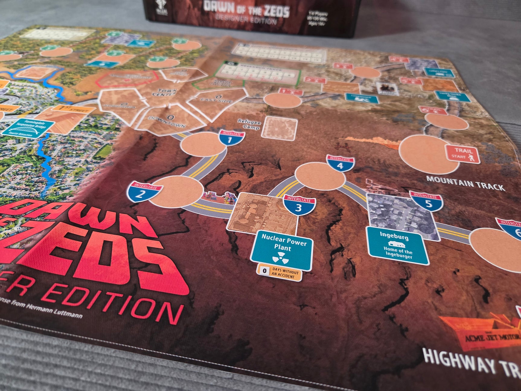 Dawn of the Zeds (Designer's Edition) (Pre-Order Edition) *PRE-ORDER*