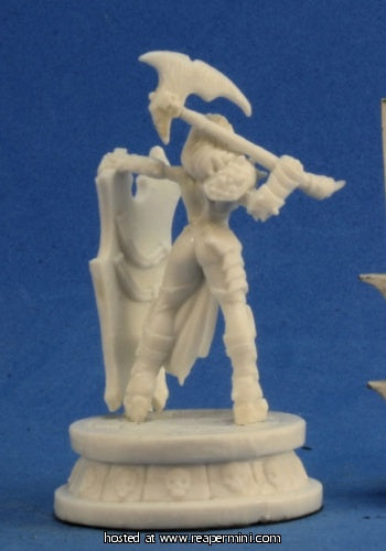 Reaper Miniatures - Female Antipaladin