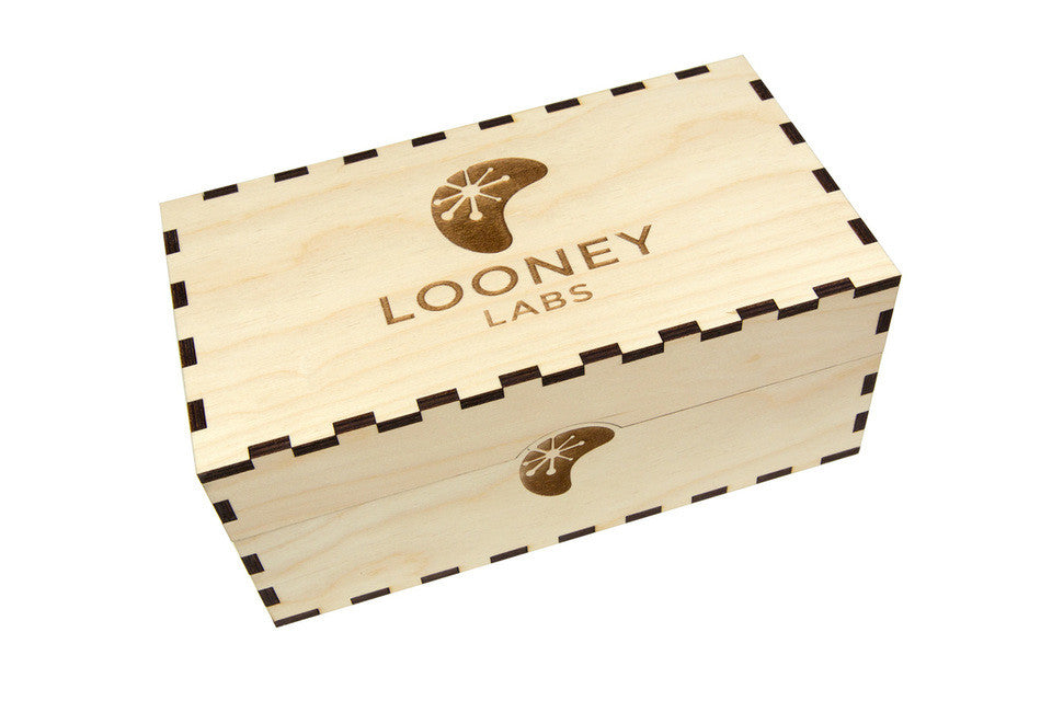 Broken Token - Looney Labs Game Case Kit