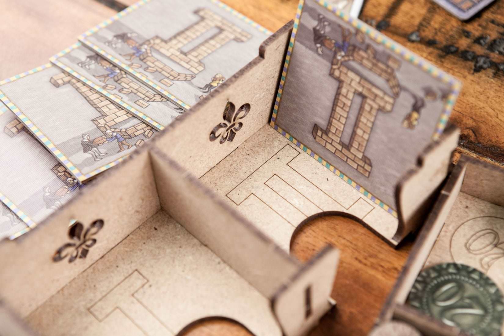 The Dicetroyers - Orléans (Base Game or with Trade and Intrigue Expansion; 5th Player) (Italy Import)