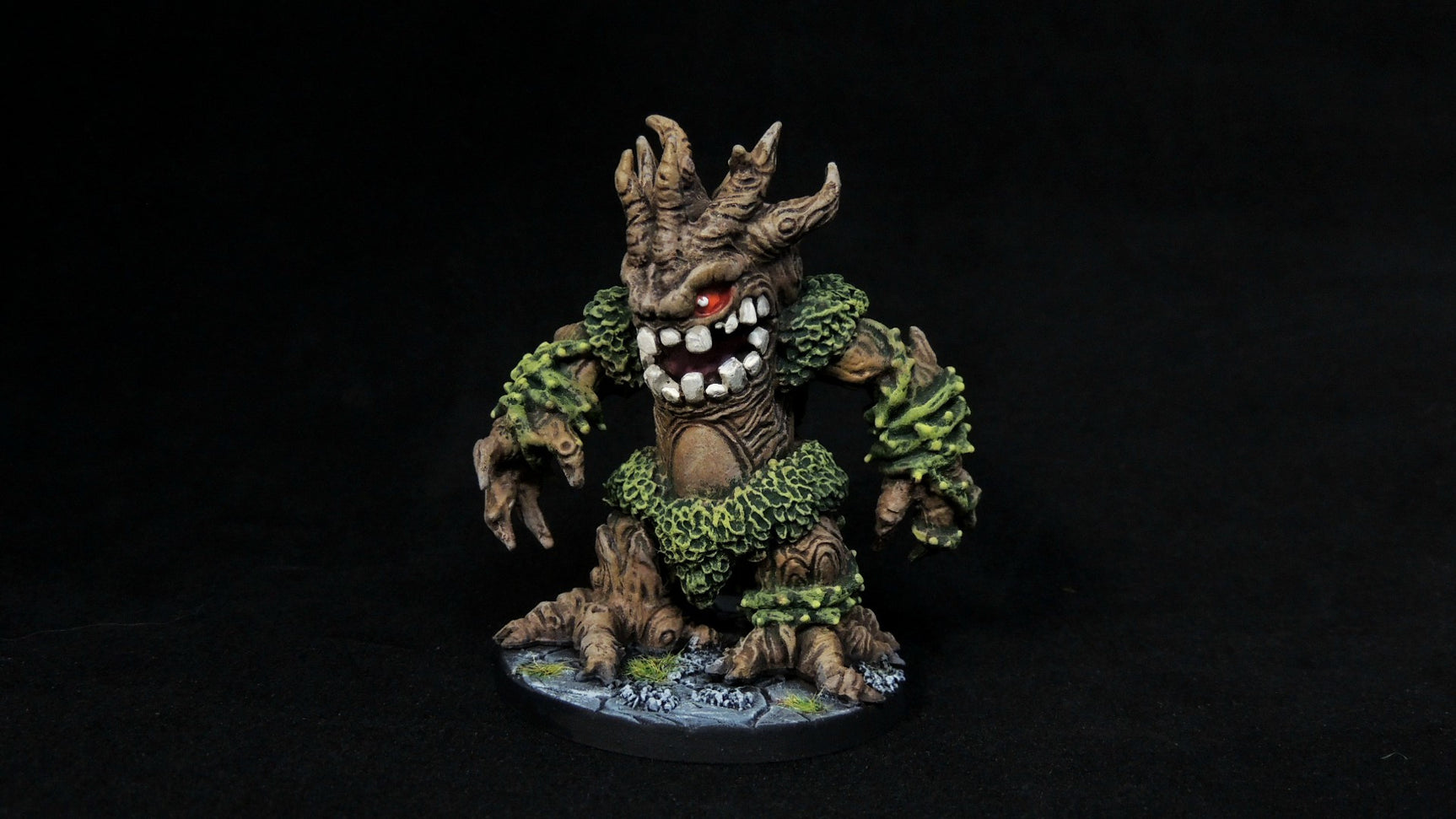 Pre-Painted - Super Dungeon Explore: Forgotten King (Deluxe Quality)