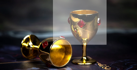 Sleeve Kings - Player Token: Gold Color Chalice In Metal Alloy