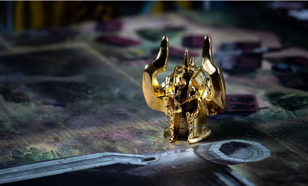 Sleeve Kings - Player Token: Gold Color Helmet In Metal Alloy