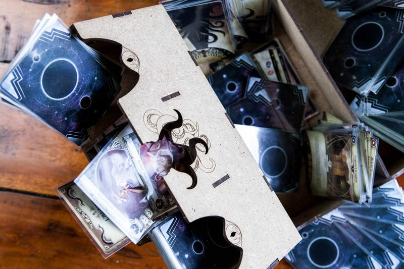 The Dicetroyers - Arkham Horror: The Card Game - Storage System (Large) (Italy Import)